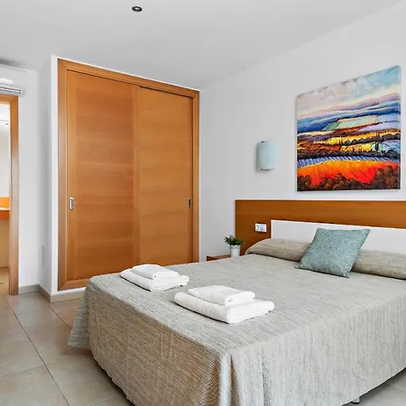 Calan Bosch Ona Cala en Bosch